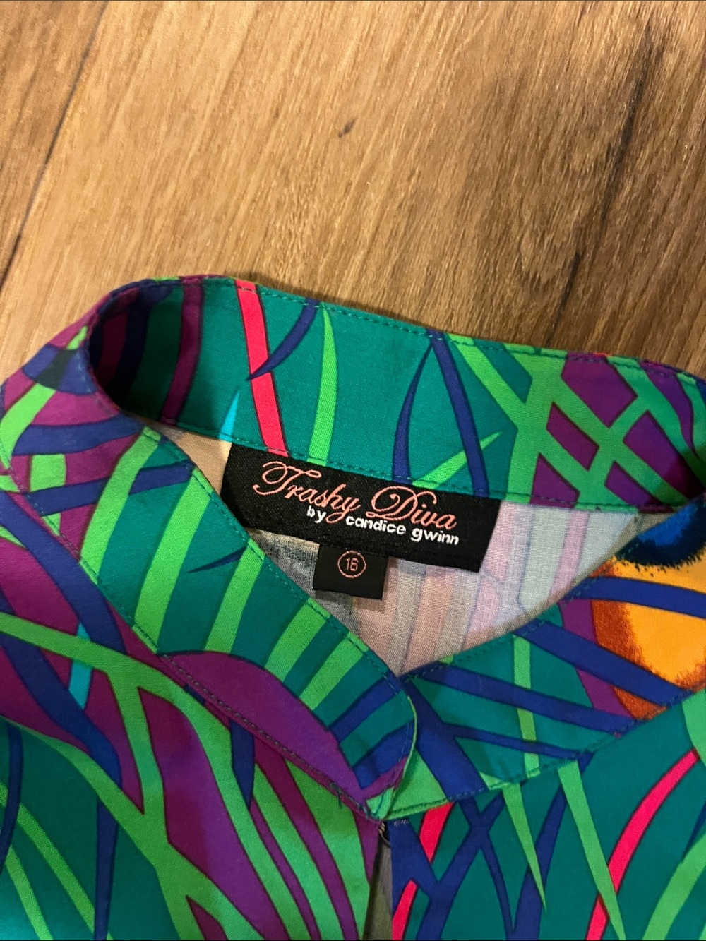 Trashy Diva Vibrant Peacock Print Fit-and-Flare Belted Dress Size 16 - Picture 3 of 6